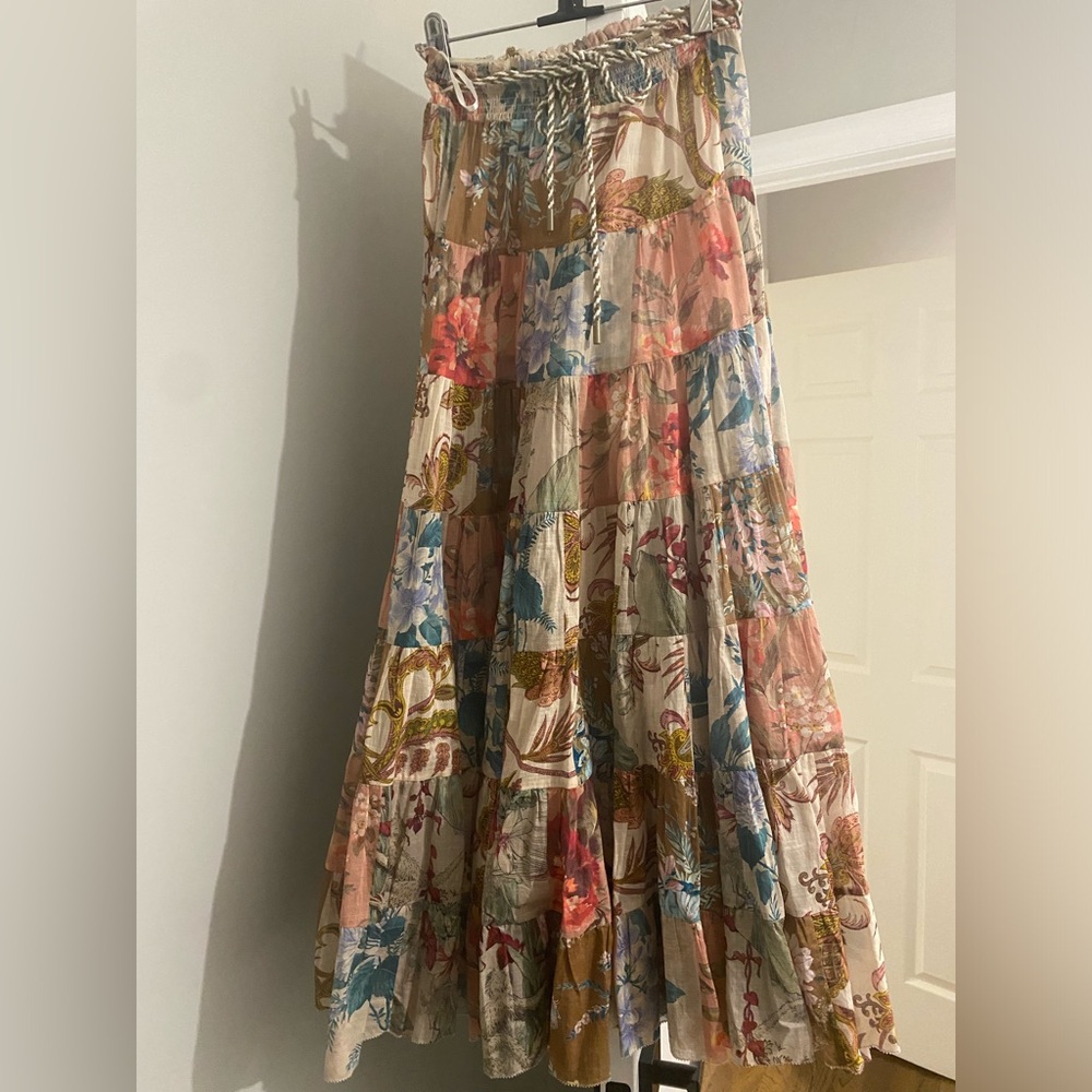 100 percent authentic women’s Zimmerman floral flowy vacatio. Skirt